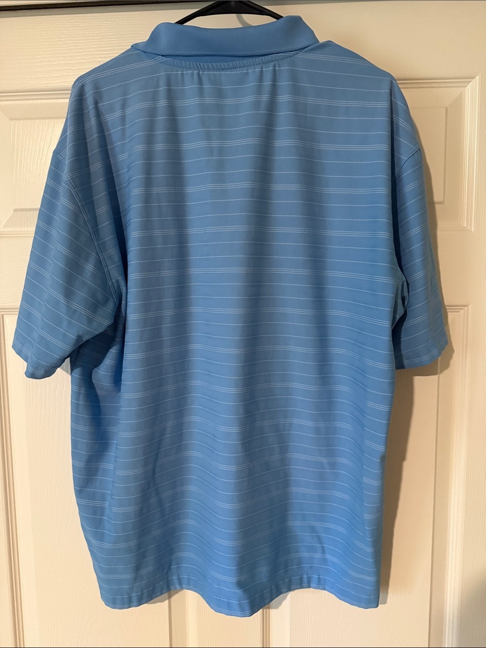Nike Men’s Blue Striped Dri-FIT Polo - Picture 4 of 4